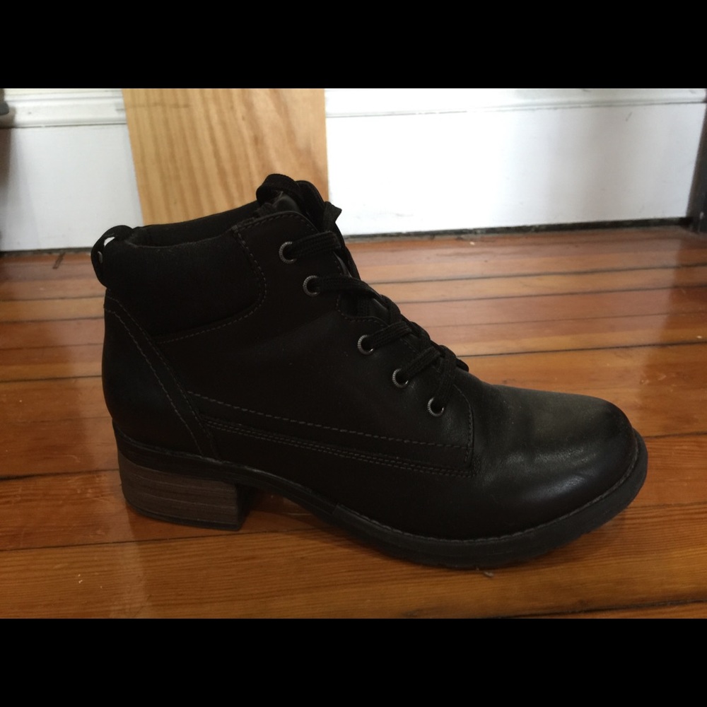 Women boots